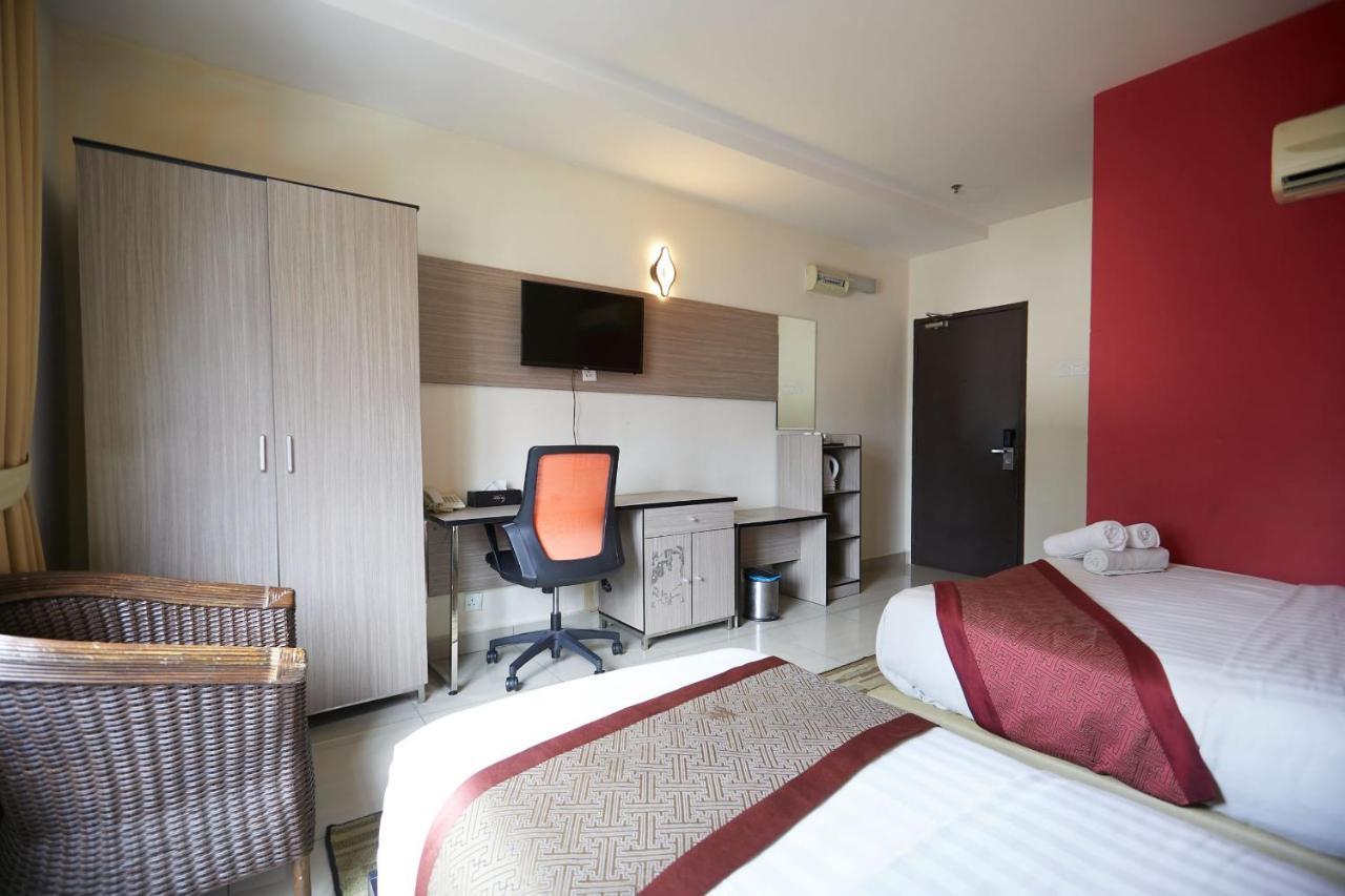 Dolphin Hotel, Chow Kit Kuala Lumpur Exterior foto