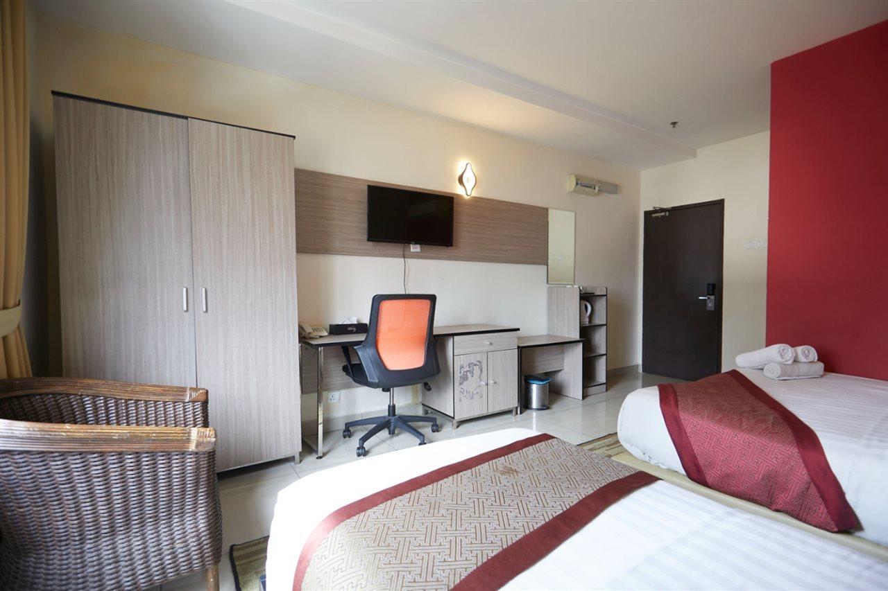 Dolphin Hotel, Chow Kit Kuala Lumpur Exterior foto